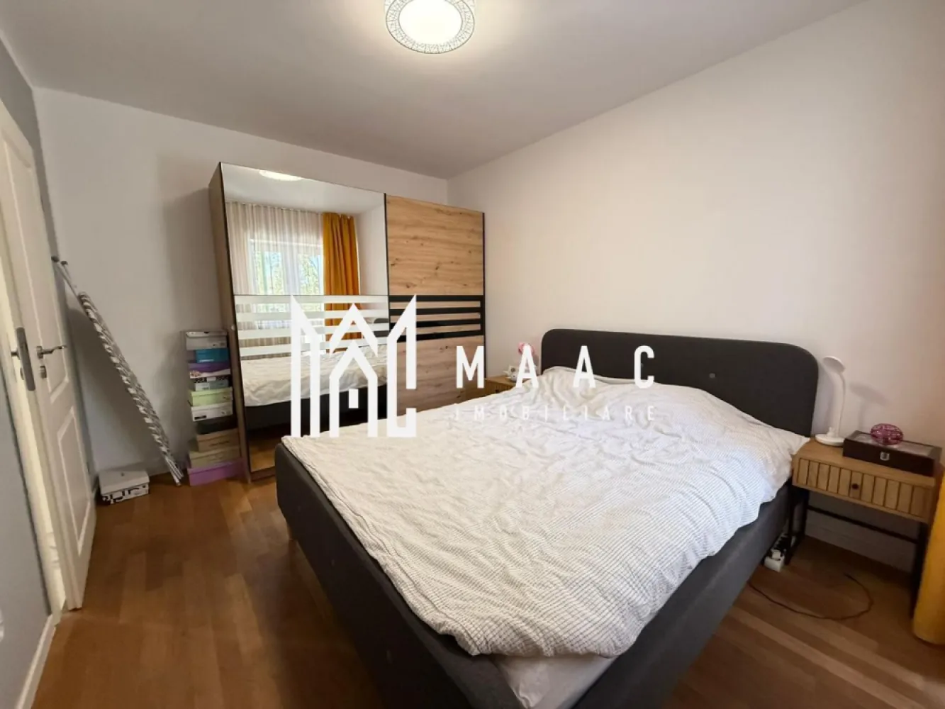 Apartament 3 camere | Etaj 1 | 2 bai | Balcon | C. Dumbravii