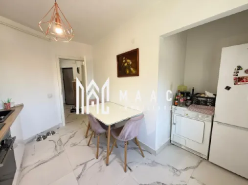 Apartament 3 camere | Etaj 1 | 2 bai | Balcon | C. Dumbravii