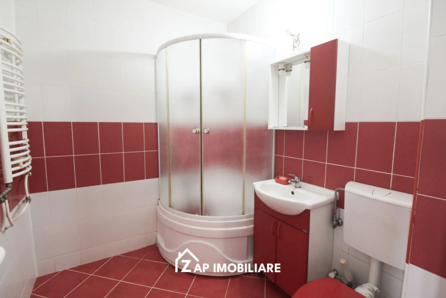 Ap 2 camere - la intrare in Sangeorgiu de Mures