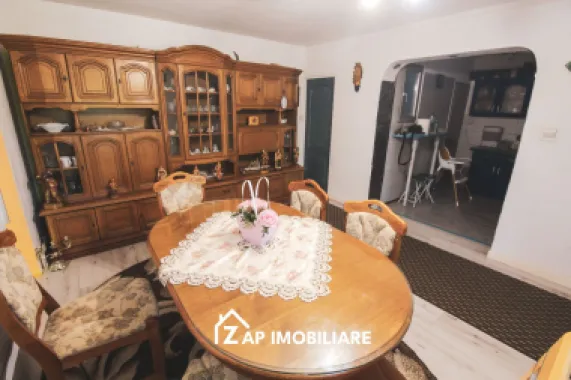 Casă 5 camere - P+M - Sangeorgiu de Mures - Zona Nordului