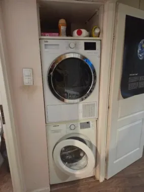 Apartament 3 camere si loc de parcare, statia de metrou Aparatorii Patriei