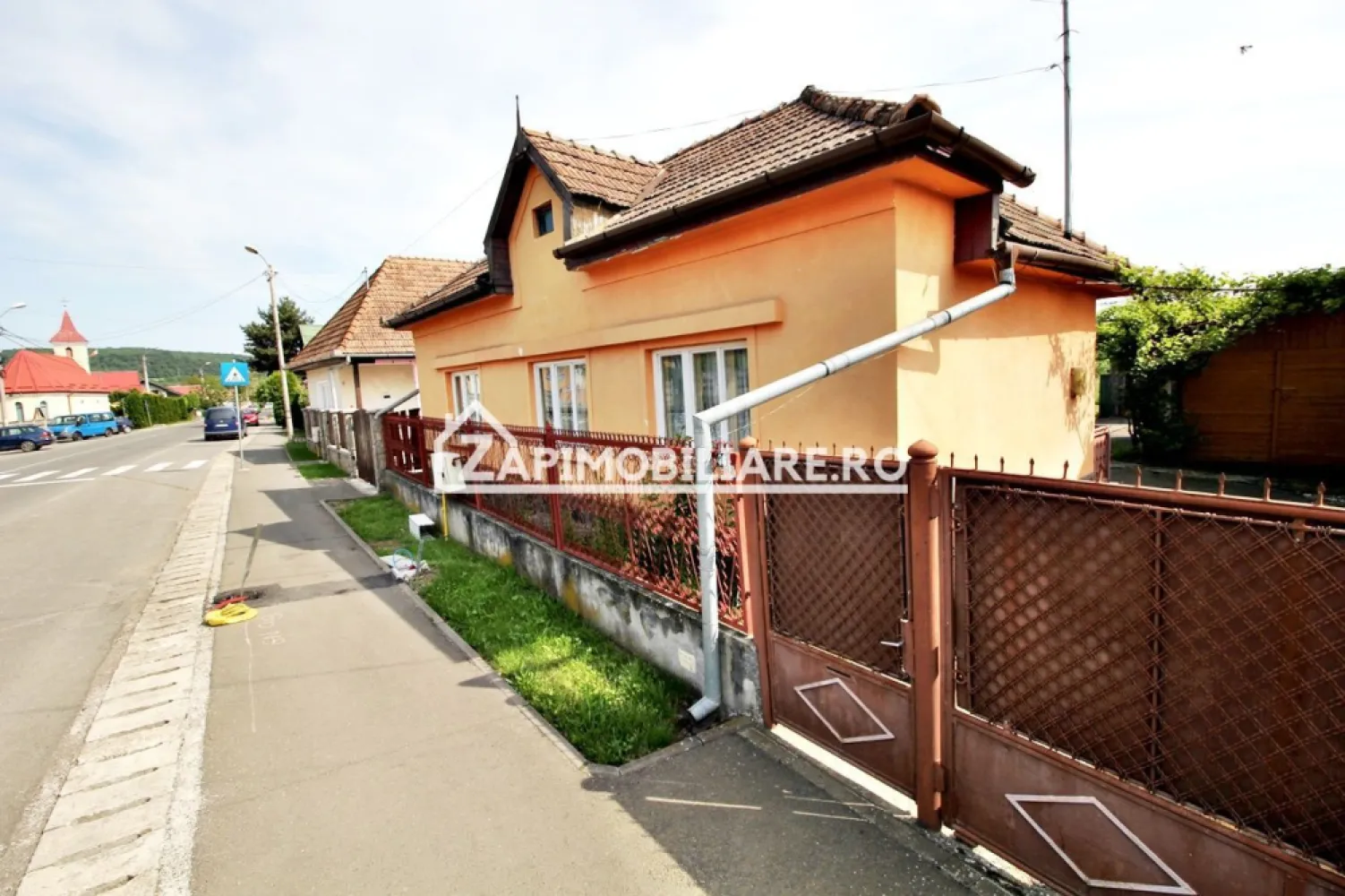 Casa 3 camere,102 mp, 1330 mp teren, 0% comision