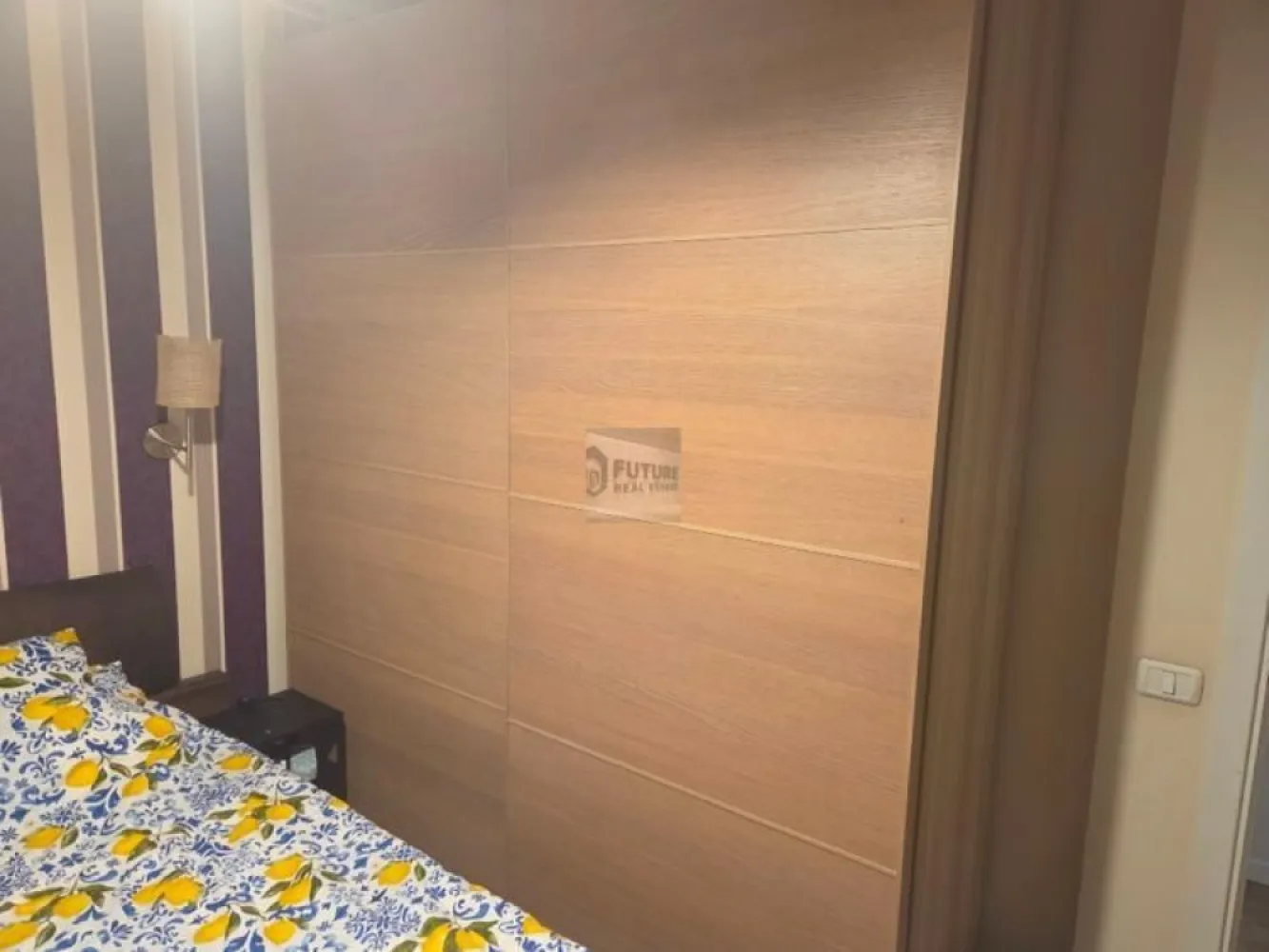 Apartament 3 camere si loc de parcare, statia de metrou Aparatorii Patriei