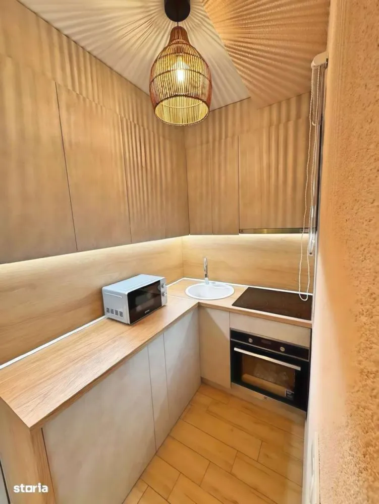 OFERTĂ RARĂ – 2 unități LUX cu jacuzzi, randament imediat
