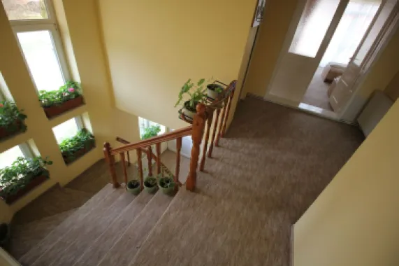 Casa 4 camere,4 bai,1 bucatarie,1 living,120 mp,500mp teren