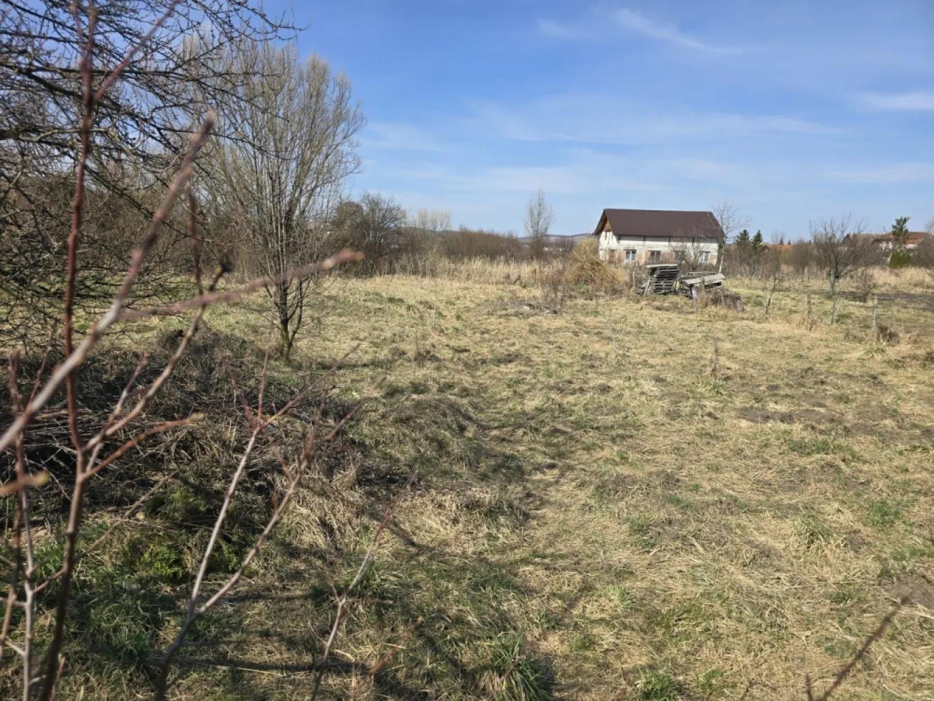 Teren intravilan 1224 mp.Sangeorgiu de Mures zona Lukoil - De vănzare 1.224 mp.teren intravilan in Sangeorgiu de Mures strada Principală zona Lukoil, 
- utilitati aproape de teren
Contact 0774048706 Bogdan
Terenul de 1224 mp.se vinde la prețul de 60 euro mp. 73.500Euro negociabil Comisionul este ZERO!

Contact 0774048706 Bogdan
Dacă vă place această ofertă - sau pentru alte informații sunați la numărul de contact din anunț! 0774048706 Bogdan
Compania Zap Imobiliare vă pune la dispoziție toate informațiile, actele și documentele necesare alături de asistență și consiliere permanentă până la finalizarea achiziției imobiliare