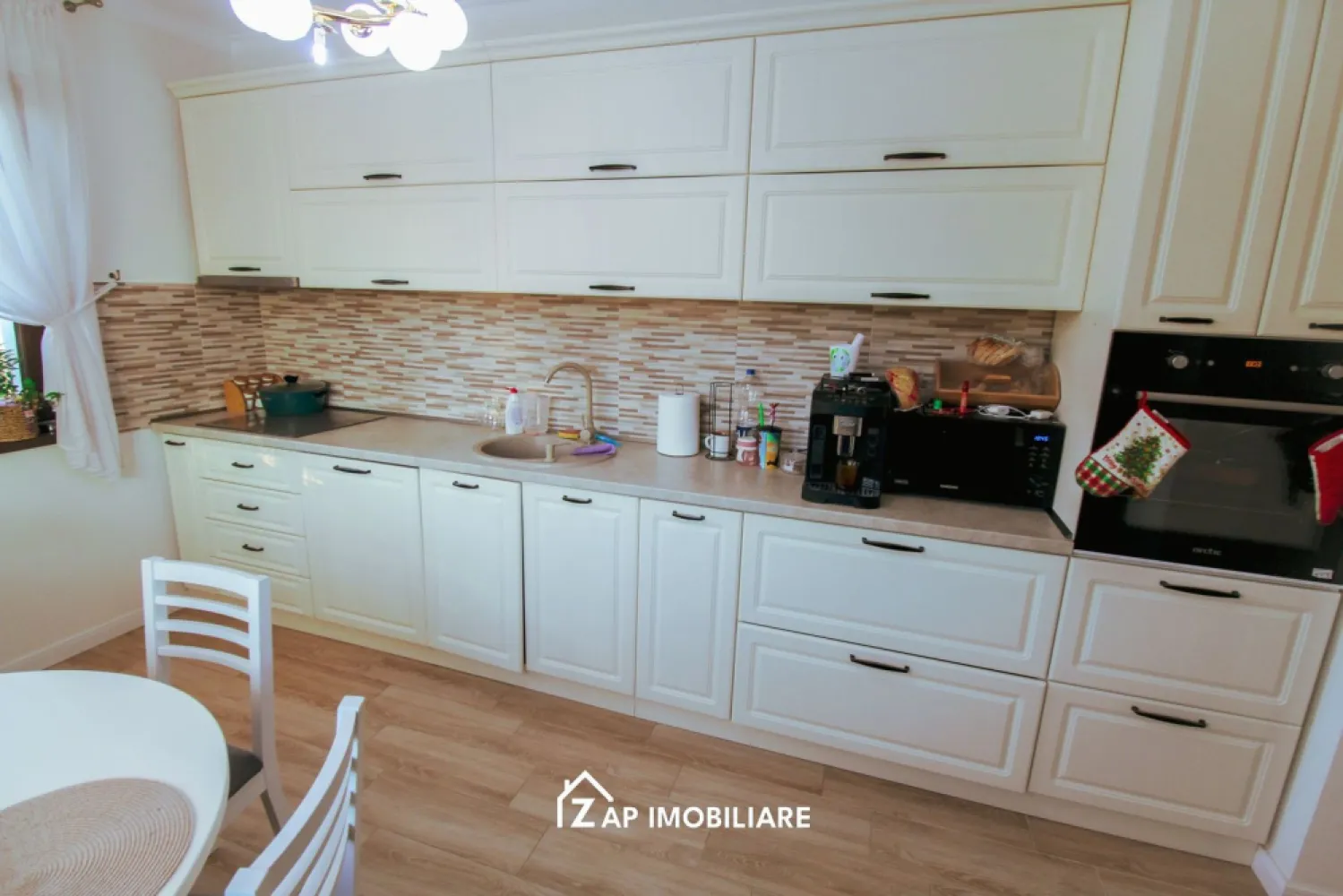 Casa moderna 1 nivel - 4 camere - 900 mp teren