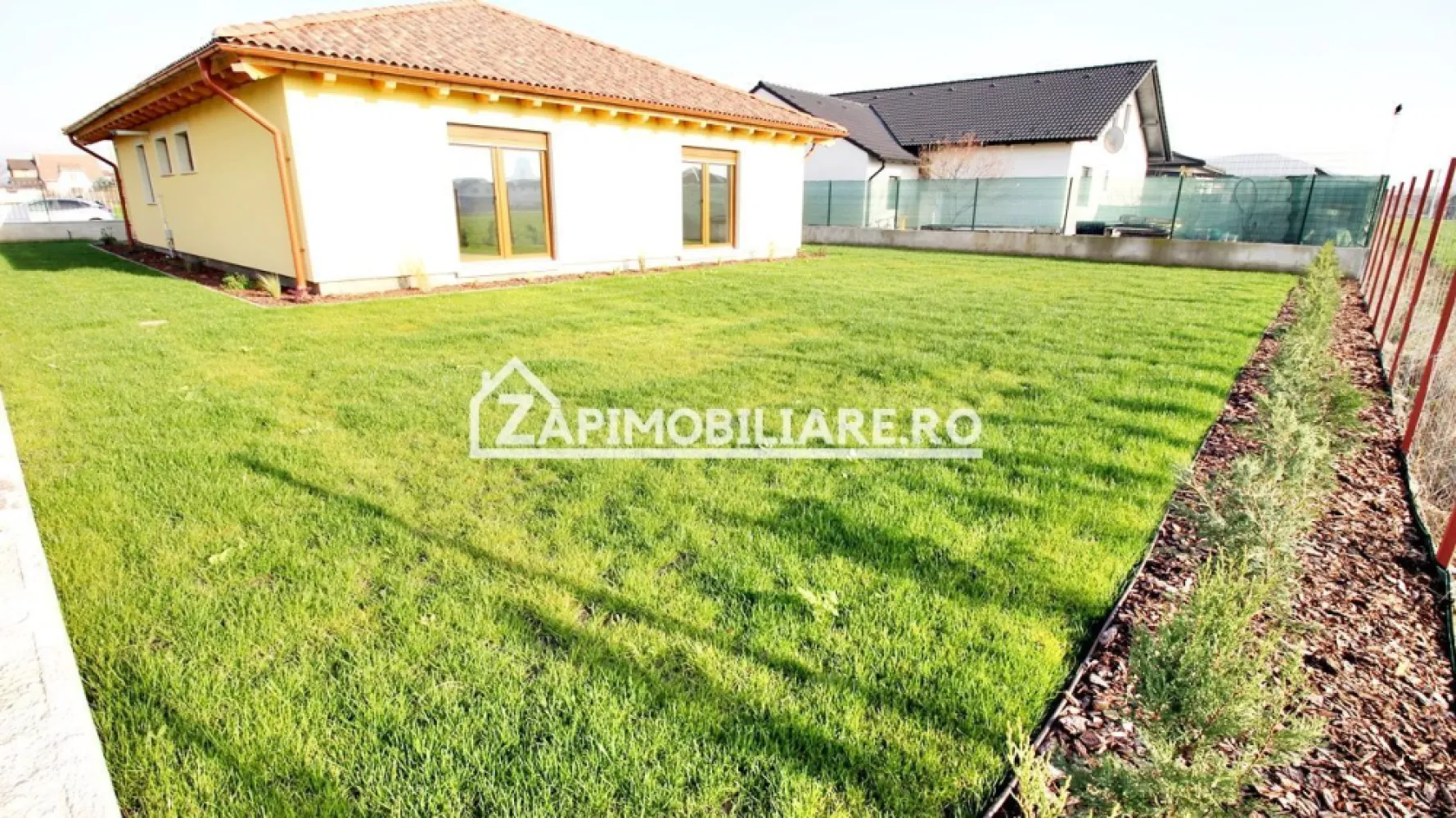 Casa 4 camere,177mp,600mp teren,gard, pavaj,gazon 0%comision