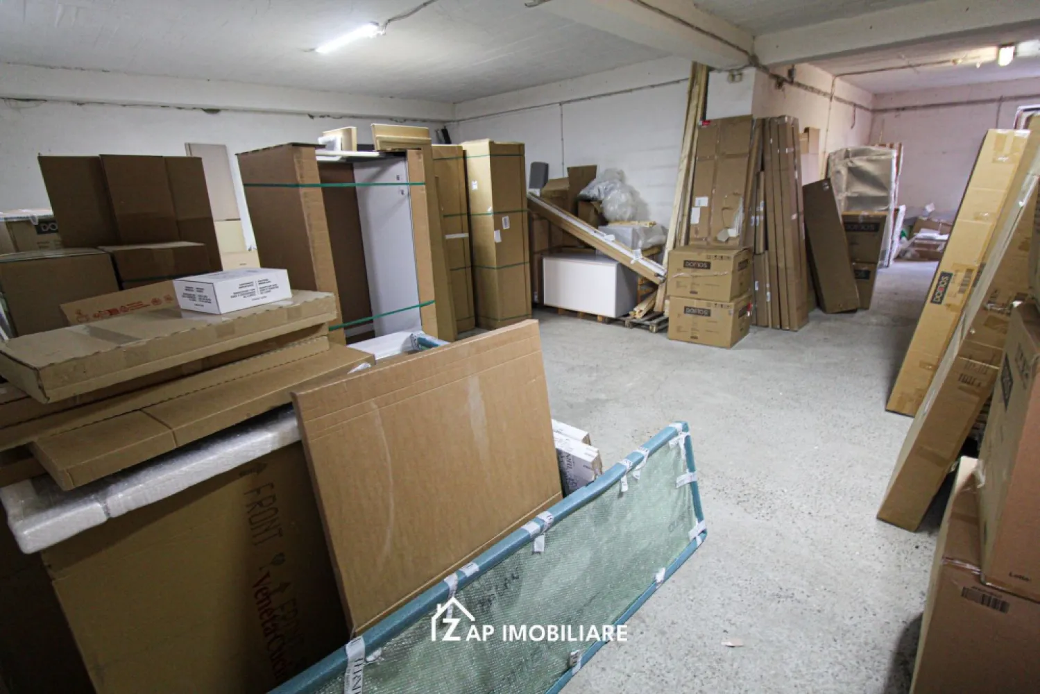 Spatiu depozit 100 mp – Zona Libertatii - Mentionati ID-ul proprietatii cand apelati: CP2961507
Contact ⓪⑦②⑥ ②②③ ⑧⑧⑥ Sebastian

Se ofera spre inchiriere spatiu de depozitare situat in zona Libertatii, potrivit pentru depozit, logistica sau activitati comerciale usoare. Spatiul are acces facil si este amplasat intr-o zona bine conectata.

-- Suprafata: 100 mp
-- Pret: 5 euro / mp + TVA
-- Pret total lunar: 500 euro + TVA
-- Destinatie: depozitare
-- Zona Libertatii
- Optional se pot inchiria si birouri la pretul de 4 Euro + TVA

Comision agenție: 50% din valoarea primei chirii.

Contact ⓪⑦②⑥ ②②③ ⑧⑧⑥ Sebastian