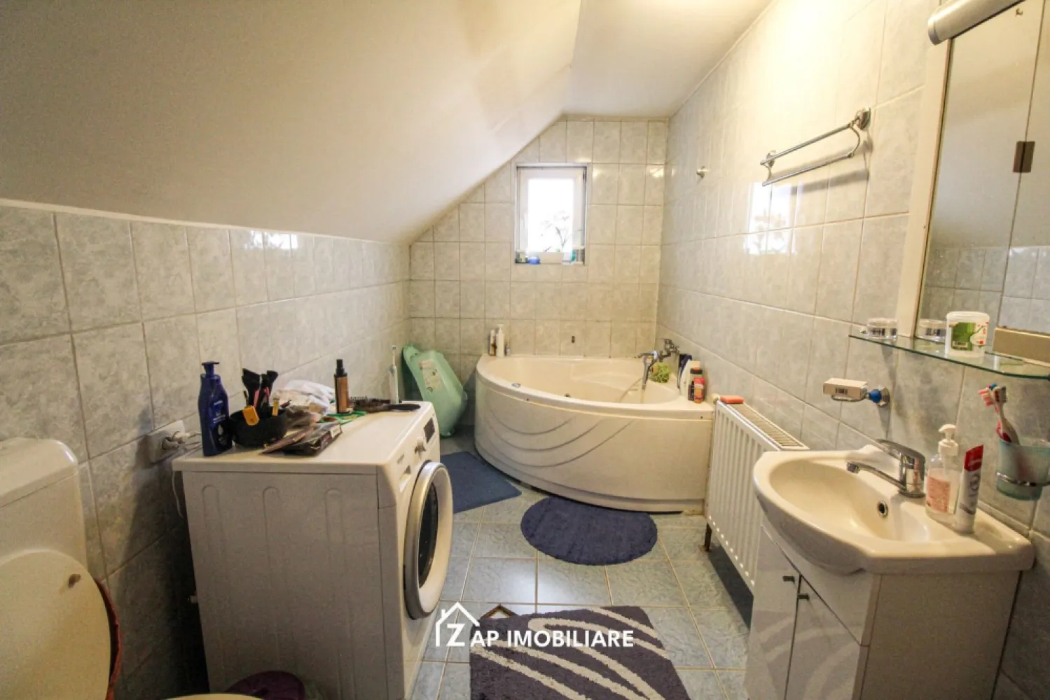 Casa individuala P+M cu teren 534 mp si garaj – Aproape de oras