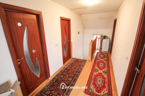 Casa individuala P+M cu teren 534 mp si garaj – Aproape de oras