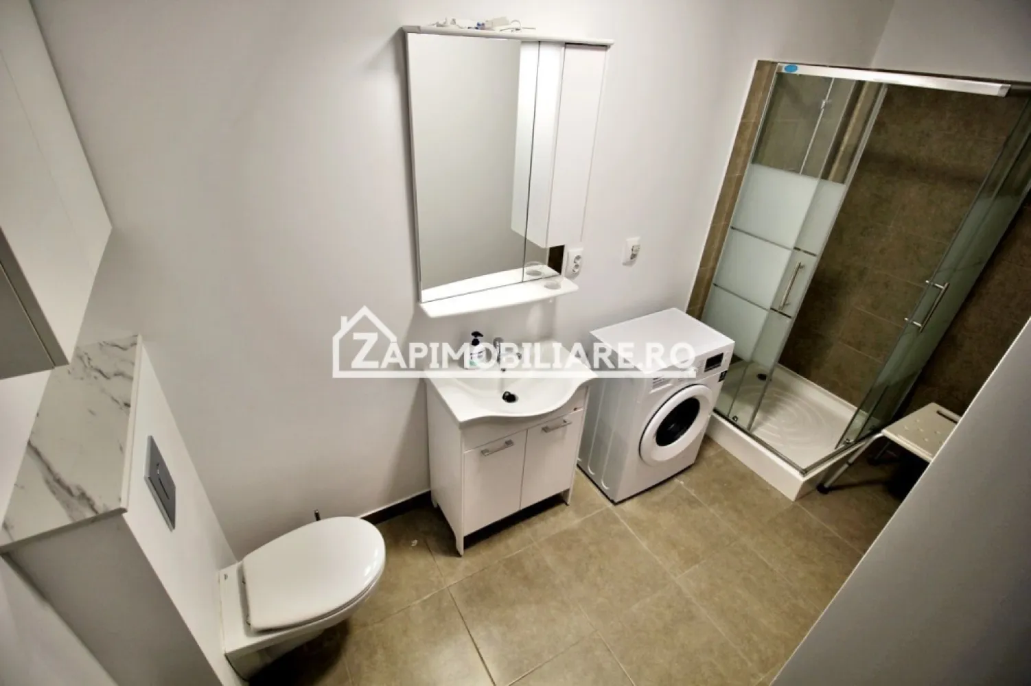 Apartament in bloc nou,1 camera,42mp,1 parcare,cartier Tudor