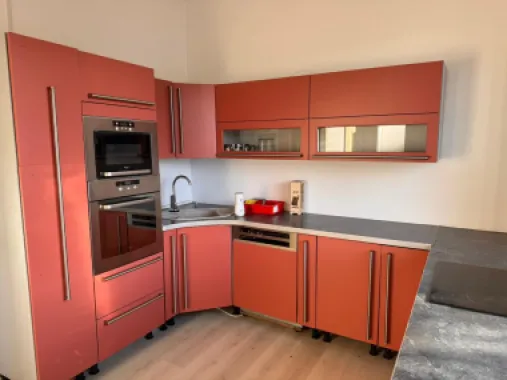Cladire birouri / spatiu comercial - 584 mp - Comision ZERO
