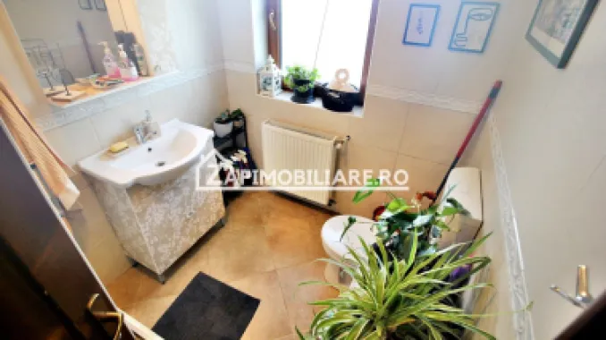 Casa 5 came,245mp,509mp teren,Sangeorgiu de Mures,0%comision