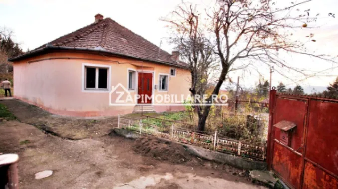 Casa zona Platou,1.001mp.teren,deschidere la 2 strazi,0%comi