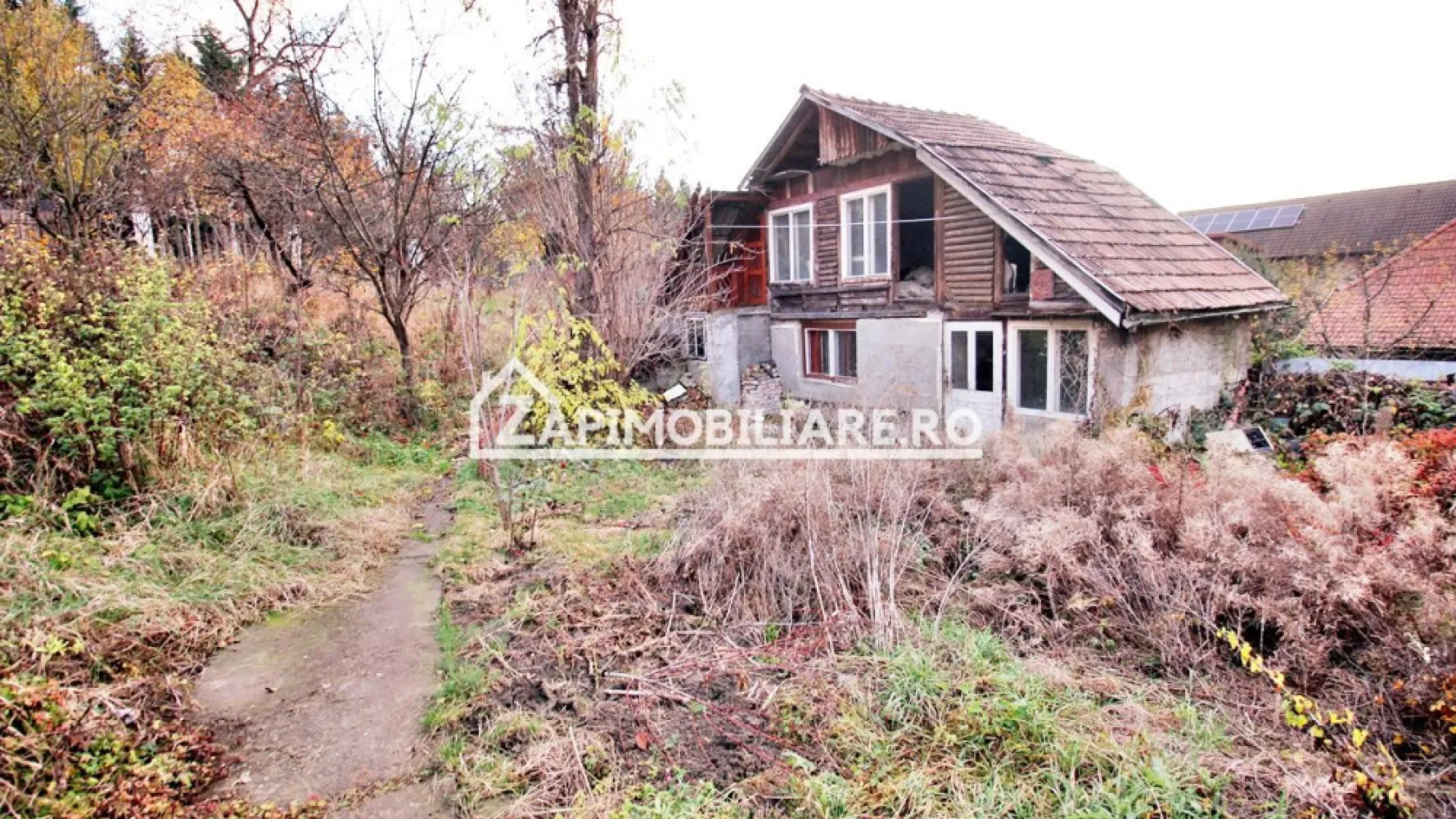 Casa zona Platou,1.001mp.teren,deschidere la 2 strazi,0%comi