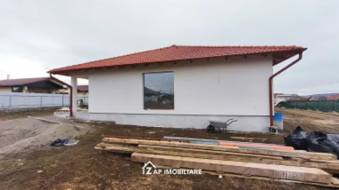 Casa 1 Nivel 107 mp utili - 4 camere - 500 mp teren