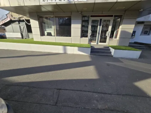 Spatiu Comercial 146 mp. cartier 7 Noiembrie zona Unic
