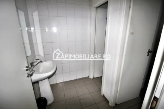 Spatiu Comercial 146 mp. cartier 7 Noiembrie zona Unic