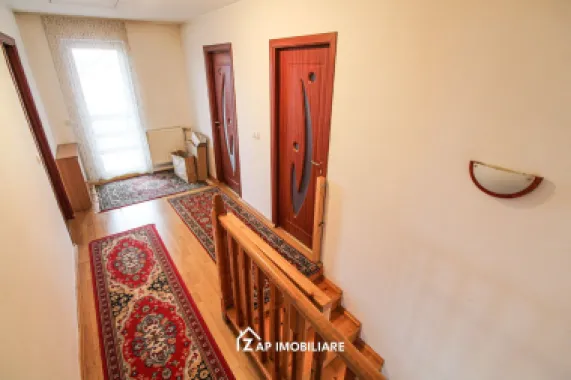 Casa individuala P+M cu teren 534 mp si garaj – Aproape de oras