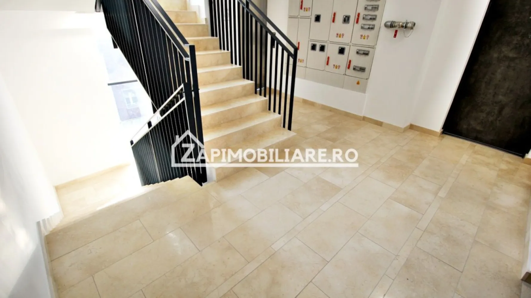 Apartament 2 camere,55mp, 1 parcare privată,zona centrală