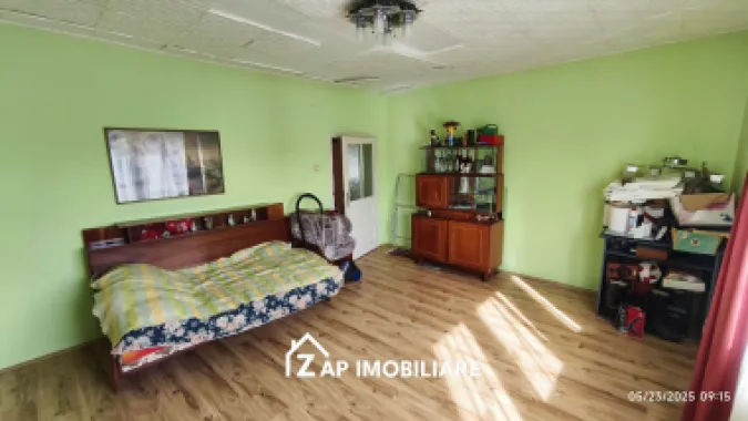 Ap 2 camere 74 mp - cu garaj si curte proprie 300 mp - Budiului