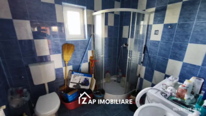 Ap 2 camere 74 mp - cu garaj si curte proprie 300 mp - Budiului