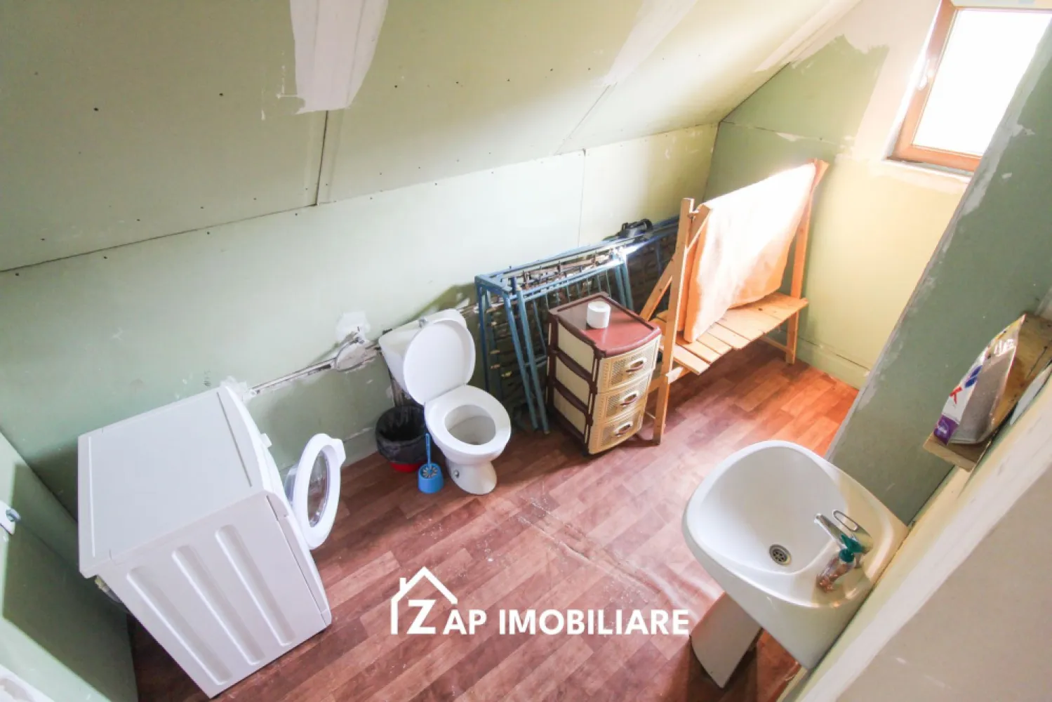 Cazare muncitori - Casa capacitate 8 - 14 persoane