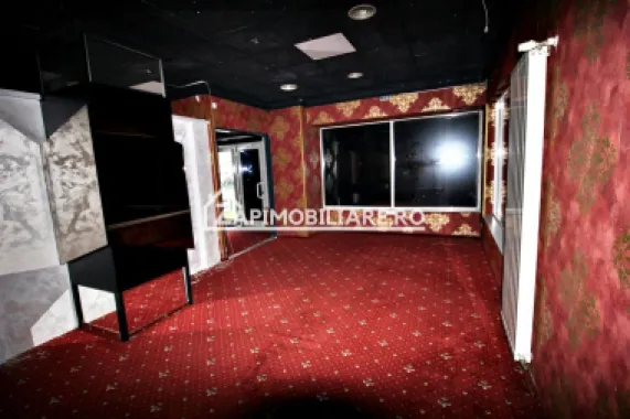 Spatiu Comercial 146 mp. cartier 7 Noiembrie zona Unic