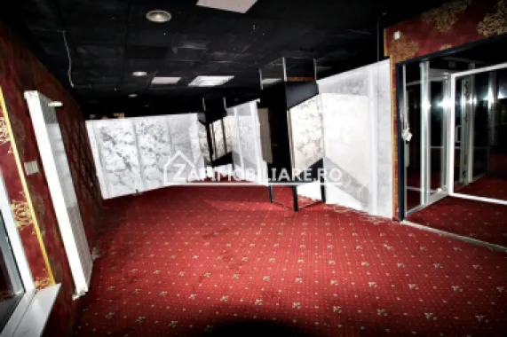 Spatiu Comercial 146 mp. cartier 7 Noiembrie zona Unic