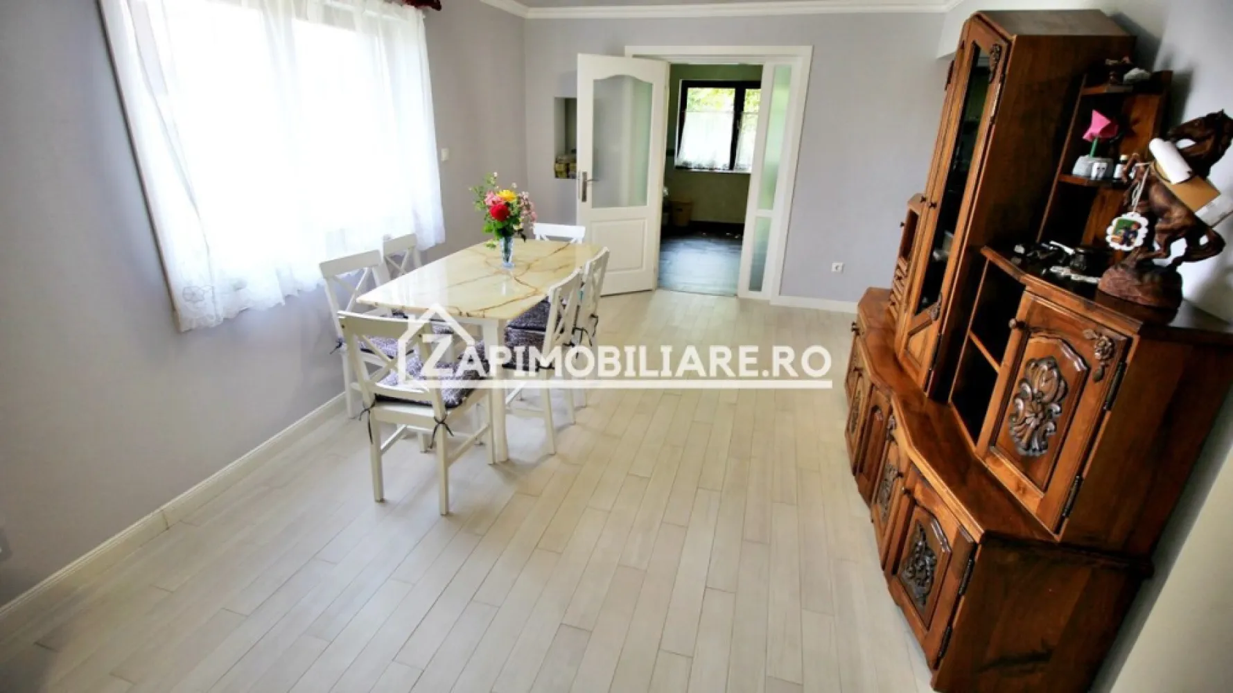 Casa 5 camere, 326mp, 1.253mp teren, 0% comision