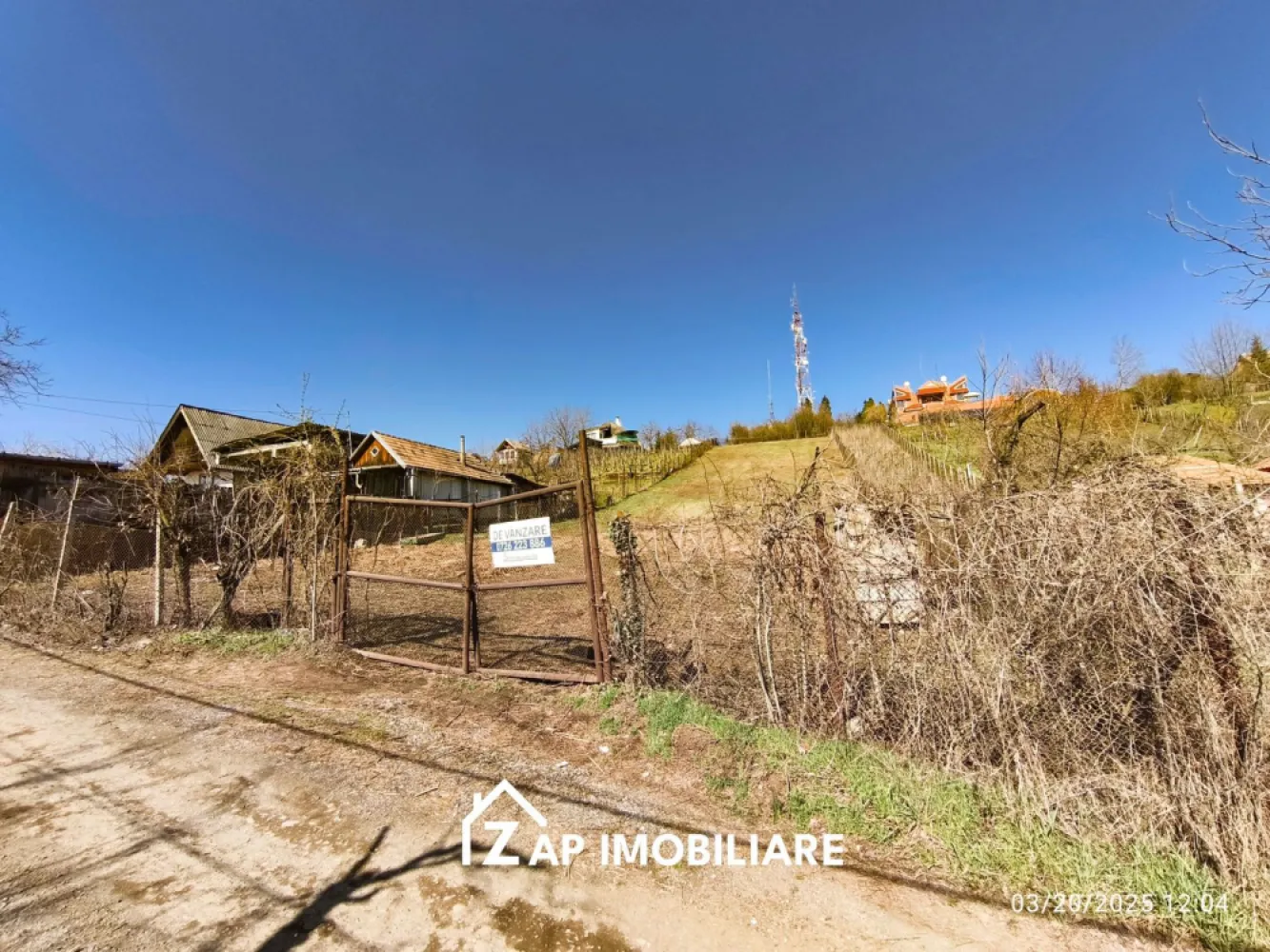 Platou - Posada - 1755 mp - Mentionati ID-ul proprietatii cand apelati: CP2433823
Contact ⓪⑦②⑥ ②②③ ⑧⑧⑥ Sebastian
Vă oferim spre vânzare un teren cu suprafața de 1755 mp. situat în zona Platou cu deschidere de 18.61 m la strada Posada
Inclinatia terenului este lina, NU abrupta ca cele spre Tudor - Negoiului

Descriere:
- curent apa langa parcela, gaz in zona, canalizare
Cei interesați pot achiziționa terenul de 2.613 mp la prețul de 150 EURO mp, comision ZERO pentru cumparator

Dacă vă place această ofertă - sau pentru alte informații sunați la numărul de contact din anunț!
Compania Zap Imobiliare vă pune la dispoziție toate informațiile, actele și documentele necesare alături de asistență și consiliere permanentă până la finalizarea achiziției imobiliare. Ne dorim să îți oferim cea mai plăcută experiență.