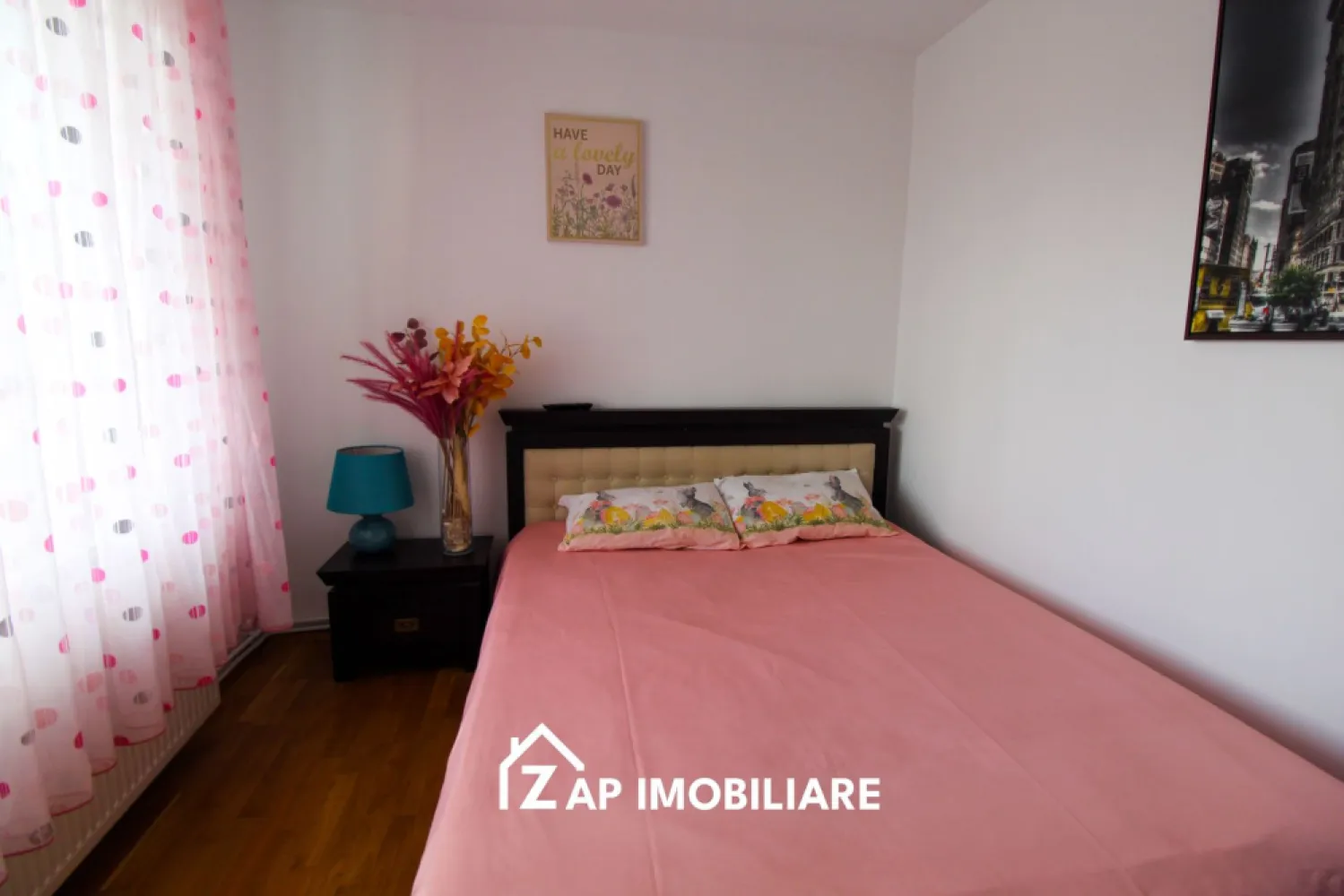 Magurei - Apt 80 mp - 3 camere - 2 bai - decomandat - modern