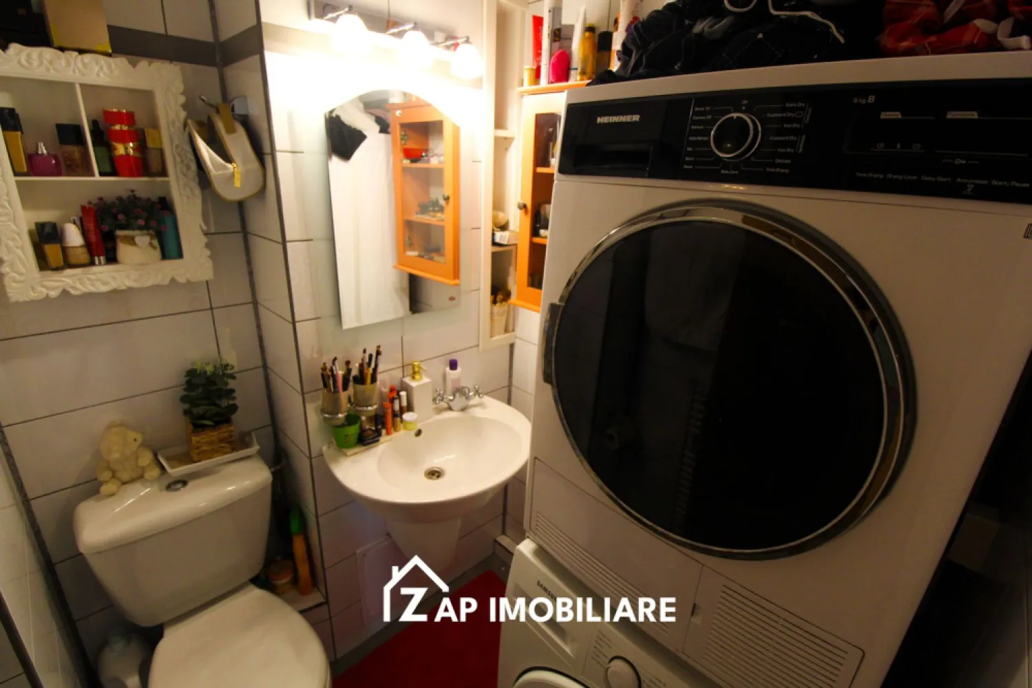 Magurei - Apt 80 mp - 3 camere - 2 bai - decomandat - modern