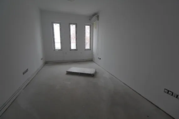 Spațiu comercial sau Birouri