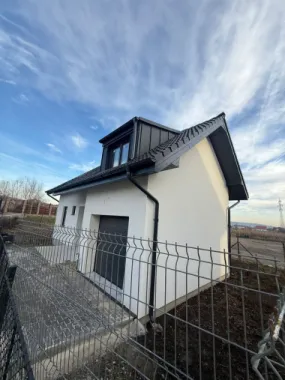 Casa Individuala 135 mp cu garaj - Unirii - Voinicenilor