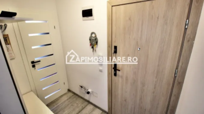 Apartament 3 camere,2 băi,bloc NOU,68mp,