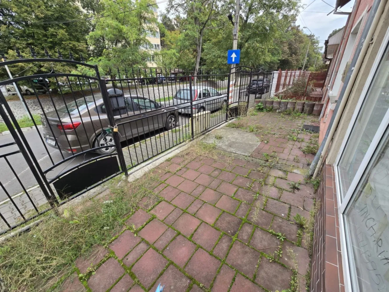 Spatii comerciale in Zona Dacia cu supafata de 40-30-20 mp