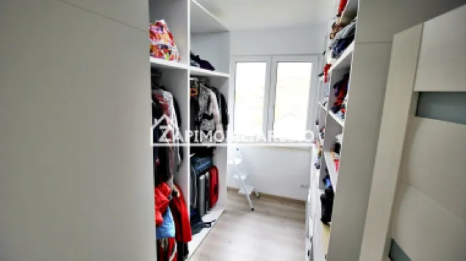 Casă la cheie D-P. mobilată si utilată teren 600 mp