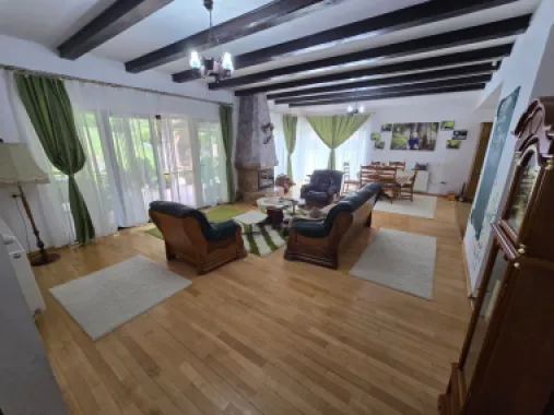 Casa 6 camere,300 mp,2500mp teren, Valea Iubirii,0% comision