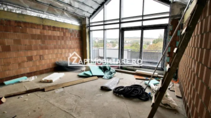 Spatiu comercial si birouri 70-300mp la parter ,zona Gh.Doja