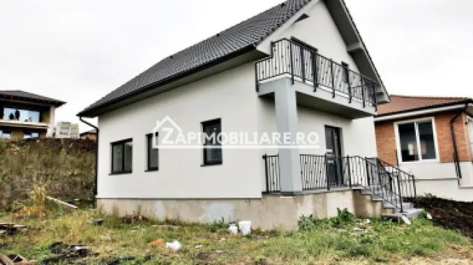 Casa 4 camere la cheie,2bai,120 mp,501 mp teren,zona Corunca