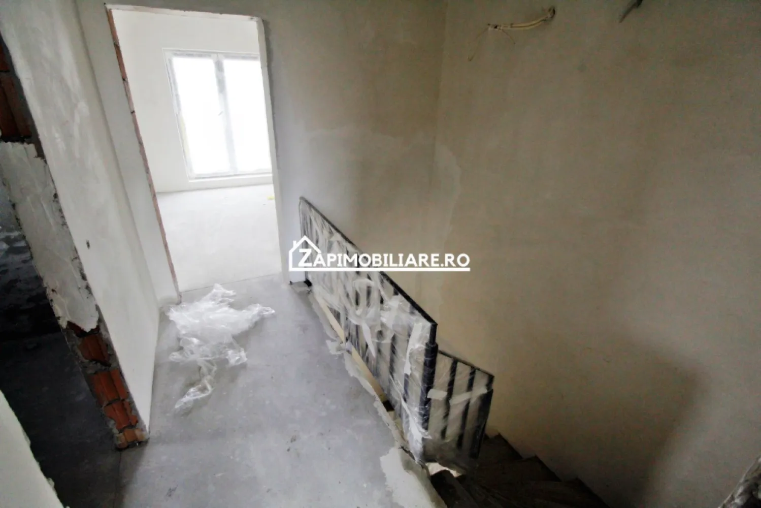 Duplex Livezeni - Cartier nou - 3 si 4 camere