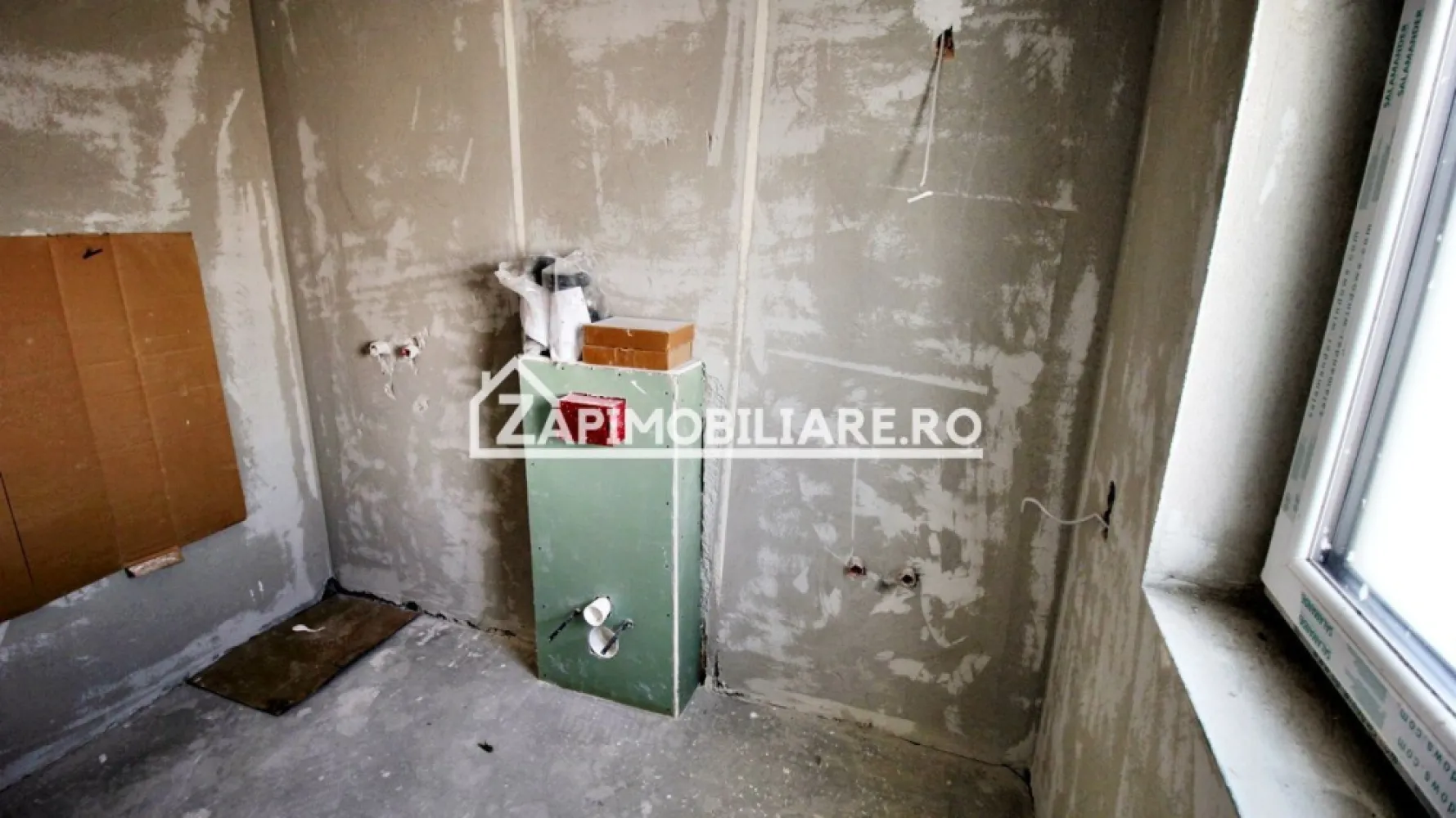 Penthous 3 cam.1 terasă,1 balcon 2 băi,1 dressing,1 parcare