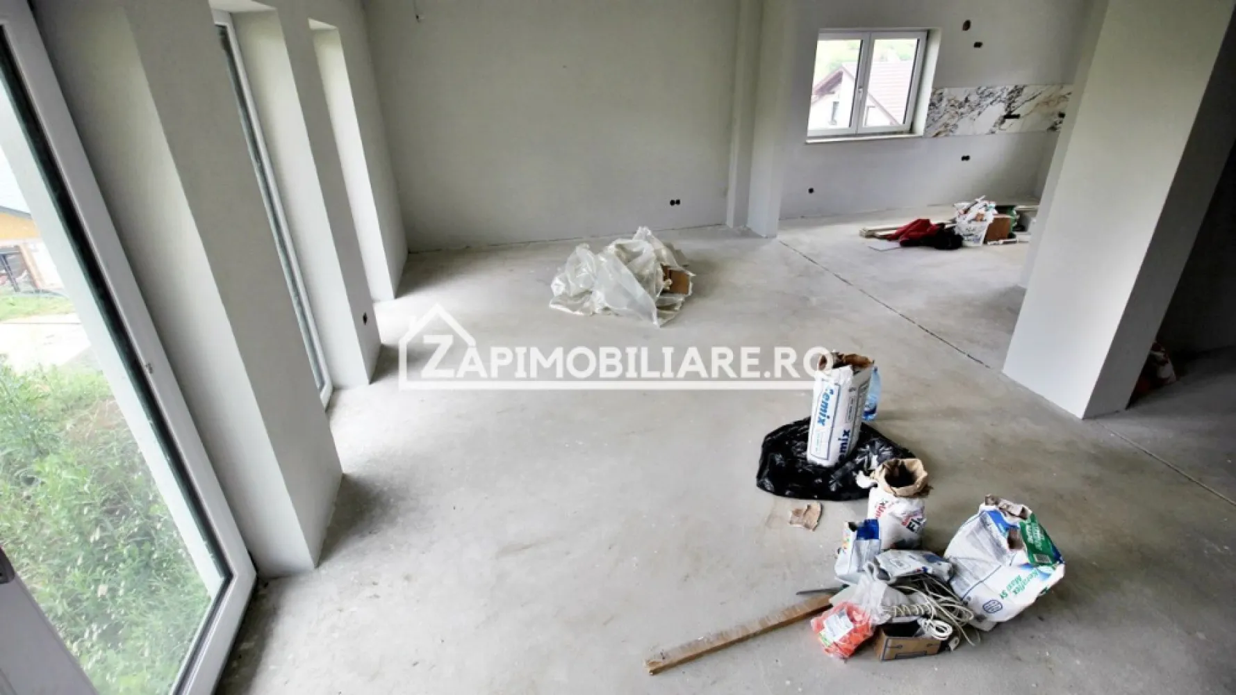 Casa D-P-E,5 camere, 3 băi,213mp, 325mp teren 0% comision