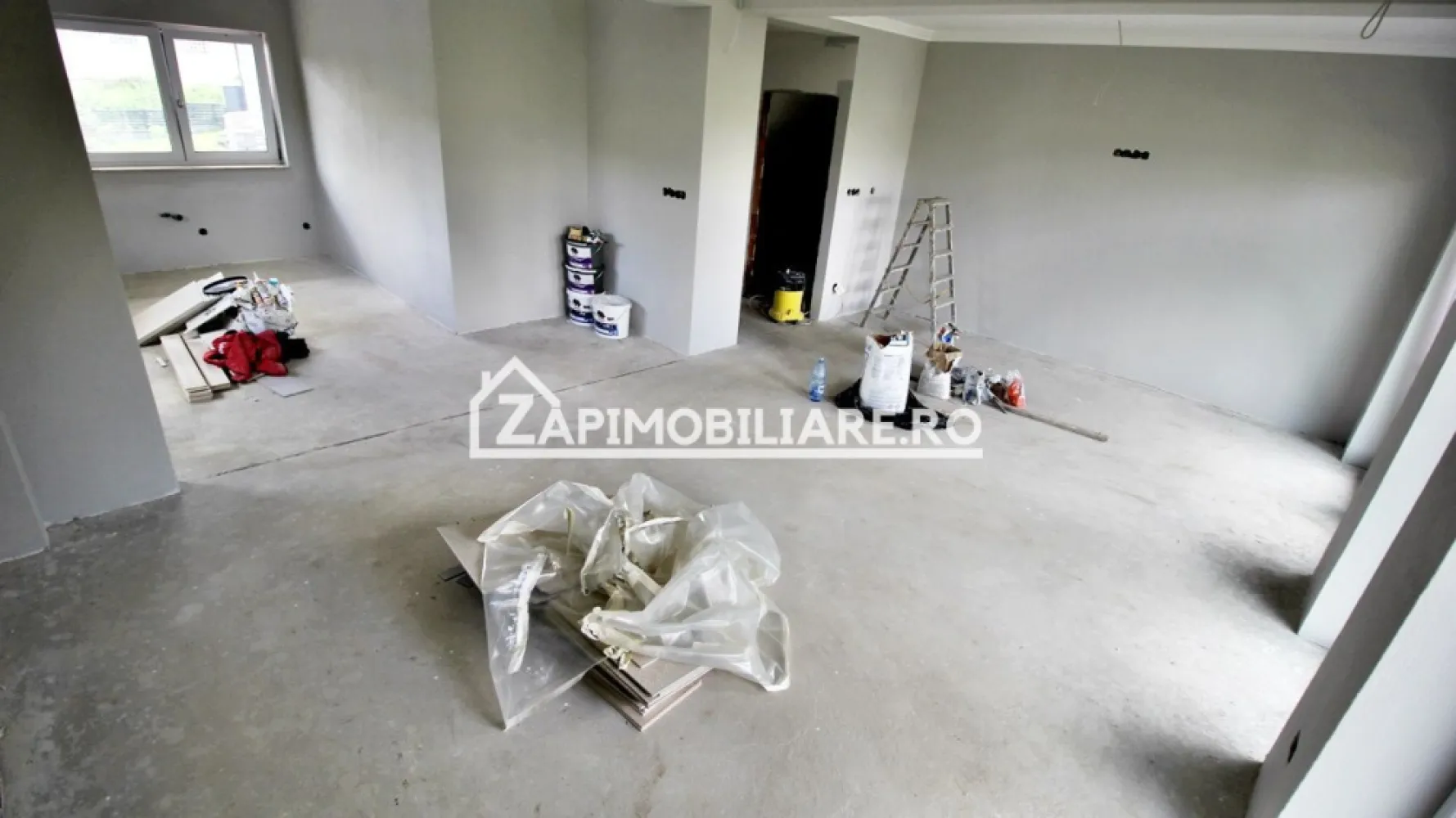 Casa D-P-E,5 camere, 3 băi,213mp, 325mp teren 0% comision