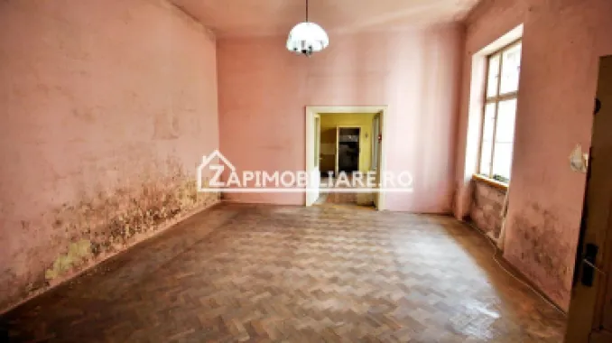 Casa 3 camere, 113 mp, 170 mp teren, zona Cetate