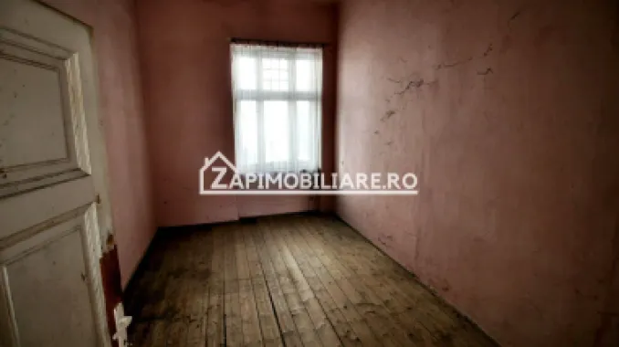 Casa 3 camere, 113 mp, 170 mp teren, zona Cetate