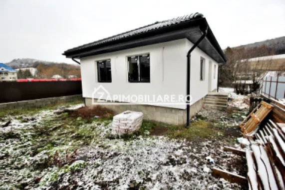 Casa 3 camere, 85mp, 430mp teren, garg,pavaj,0% comision