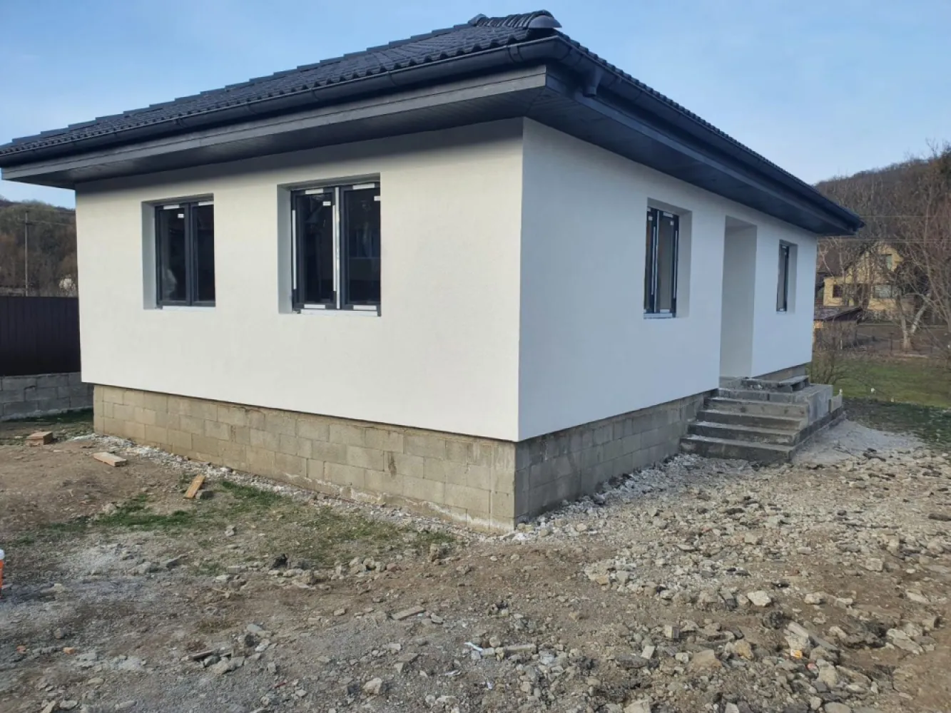 Casa 3 camere, 85mp, 430mp teren, garg,pavaj,0% comision